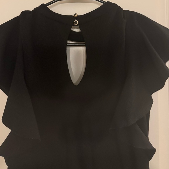 Elegant Black Bodycon Dress - Picture 9 of 13